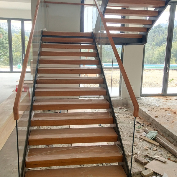 Double Stringer Staircase